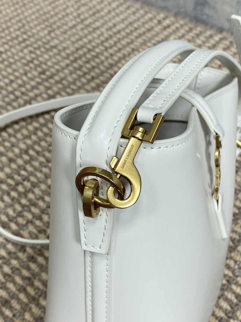 Y51 top handle bags